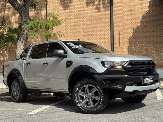 FORD RANGER 2.2 XLS 4X4 CD 16V DIESEL 4P MANUAL FORD RANGER 2.2 XLS 4X4 CD 16V DIESEL 4P MANUAL